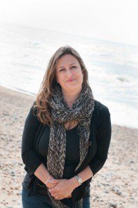 Elly Griffiths